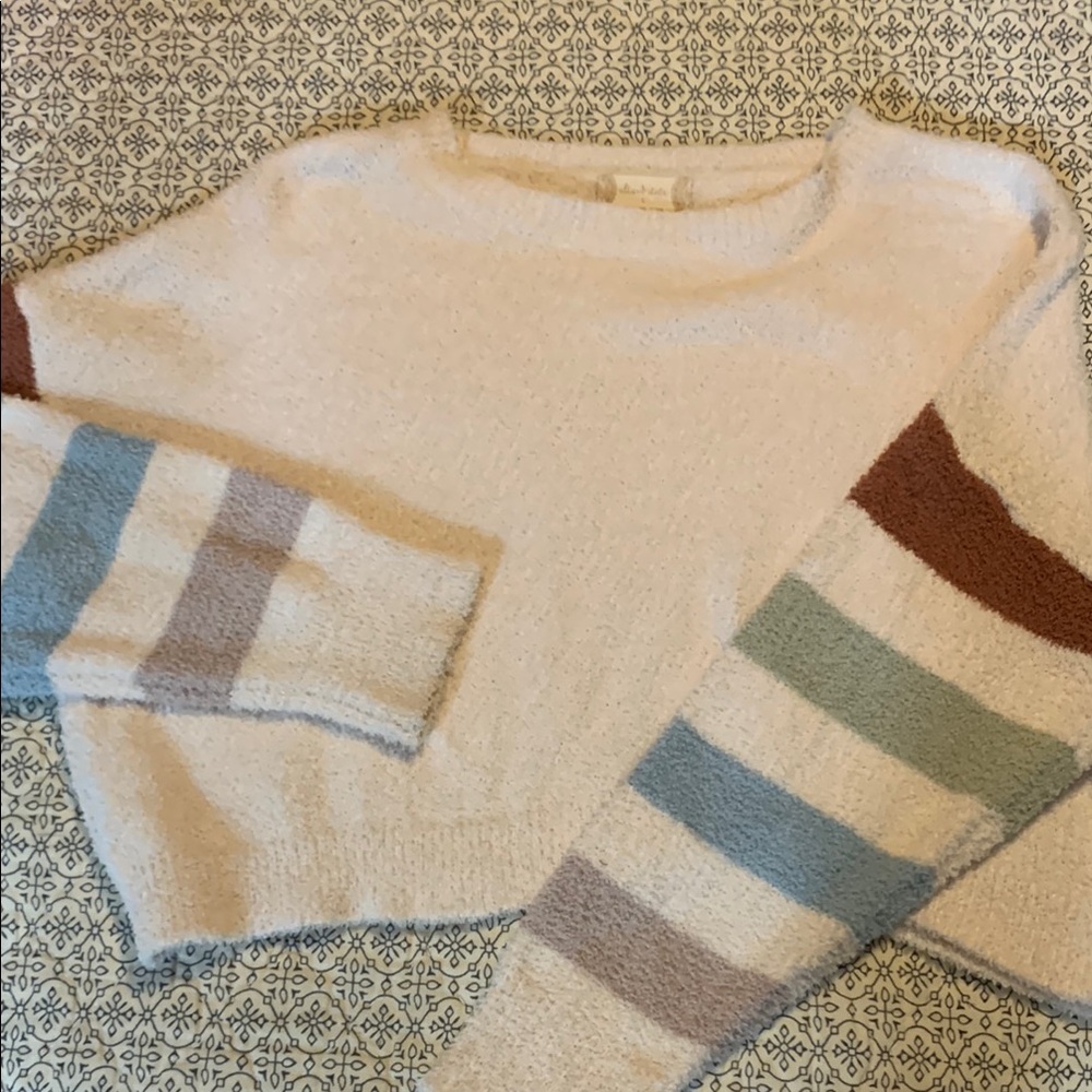 Altar'd State White and Blue Crew Neck Sweater